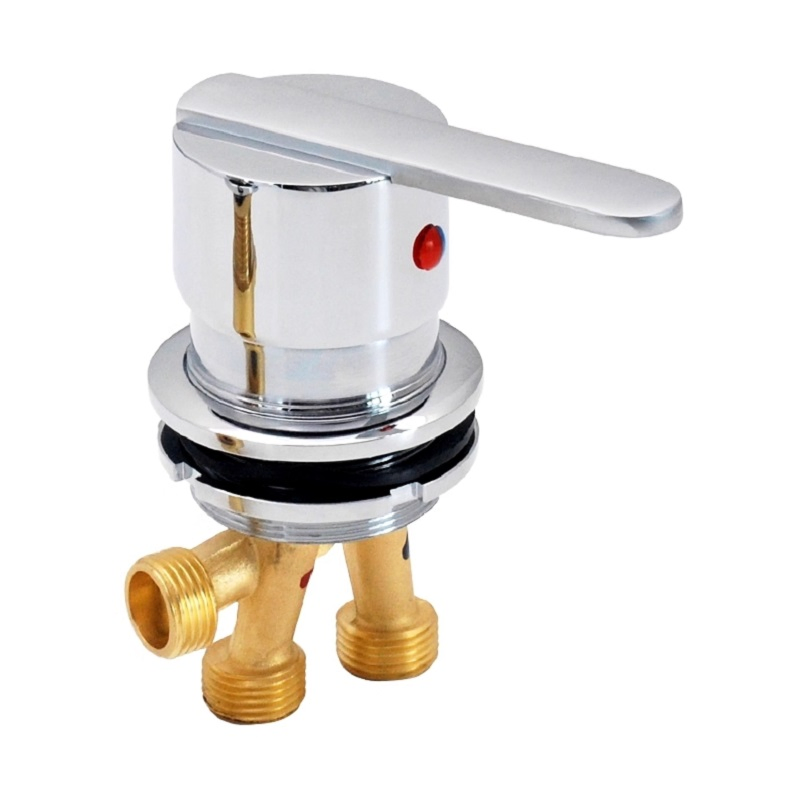 Смеситель для ванны 2в1 с переключателем душ/излив