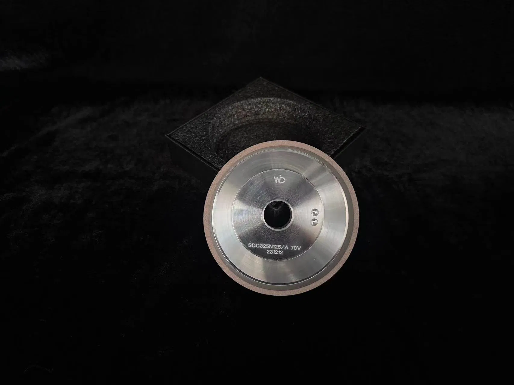 Diamond Tool for High-Efficiency Grinding and Cutting with Hard Resin