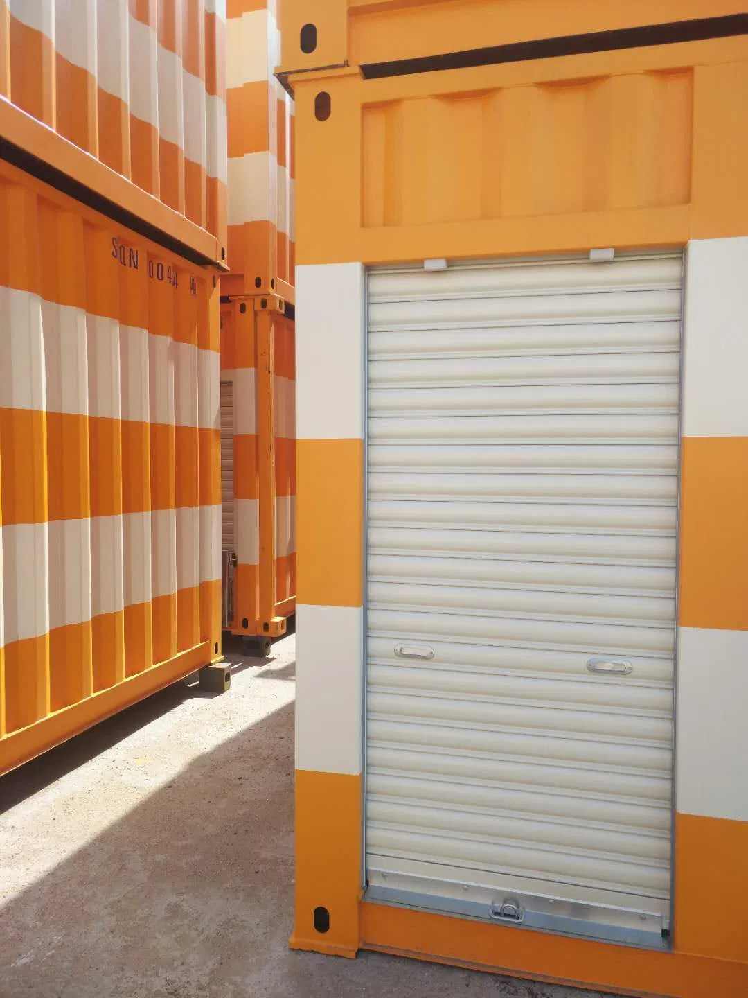 ISO Container Modified 20FT Used Steel Cargo Storage Container with Garage Doors