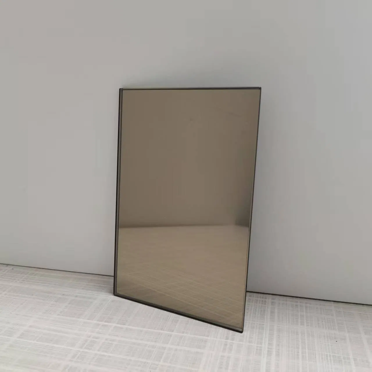 Smooth Silver Finish and Bold Color Shades Colored Mirror