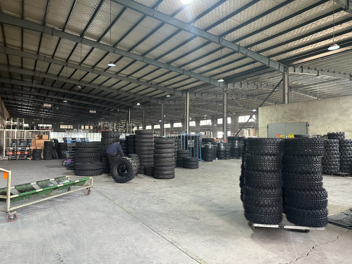 ATV/UTV All Terrain Tires AT21x7-10, AT20x10-10