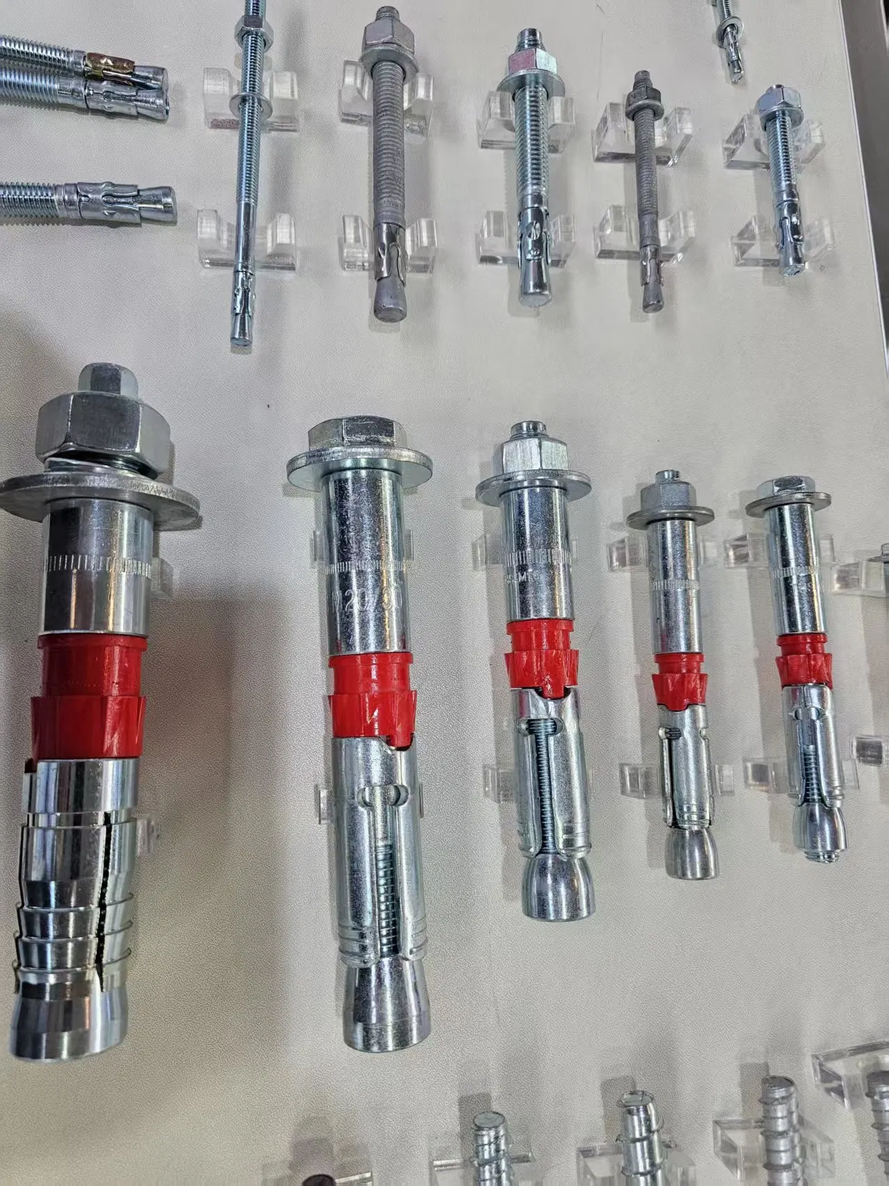 Sleeve Anchor Bolts Low Price Carbon Steel Building Construction Anchor