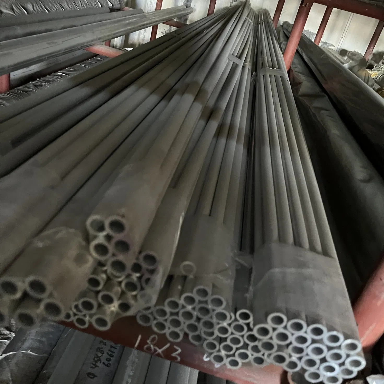 1" Sch 40 (1.315 OD X. 133 W) Aluminum Pipe for Curtain Cheap New Product 6 Inch Aluminum Pipe