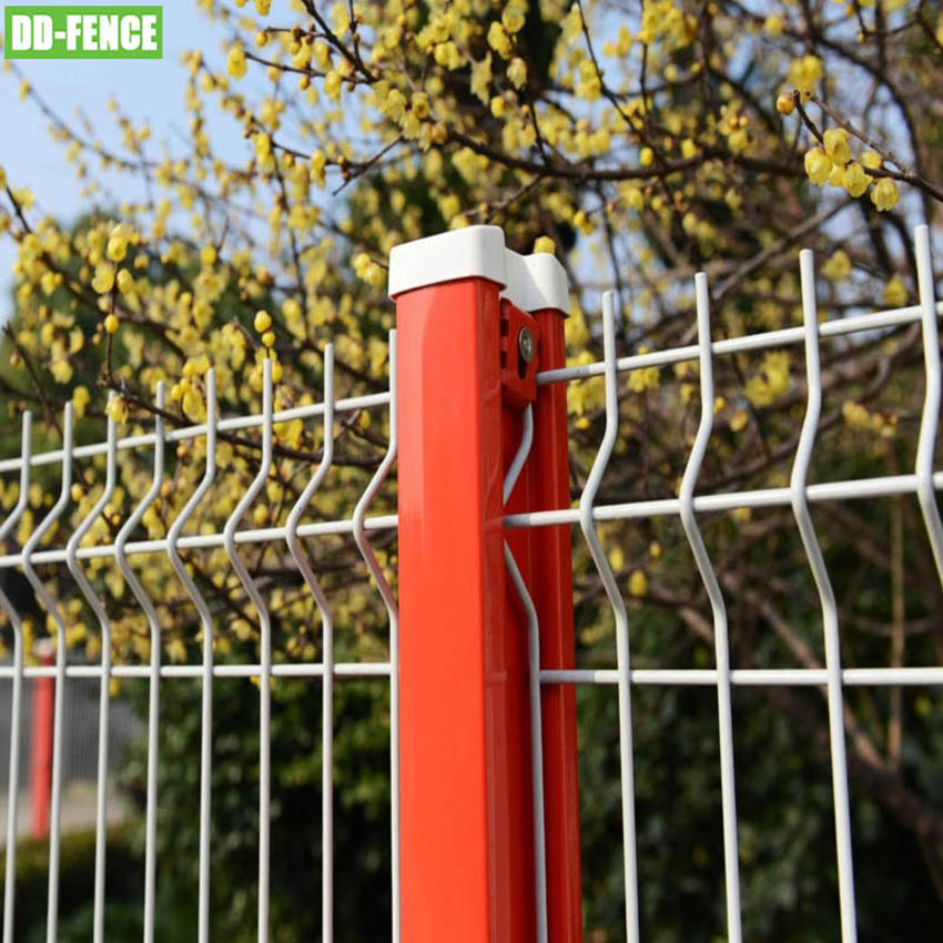 Galvanized Steel Metal 3D V Bending Welded Curved Mesh Commercial 3D Curved Wire Fence