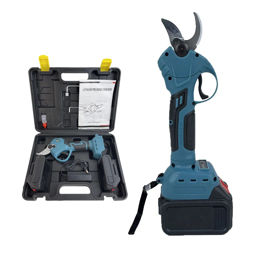 Аккумуляторный набор для обрезки веток с цепной пилой и секатором