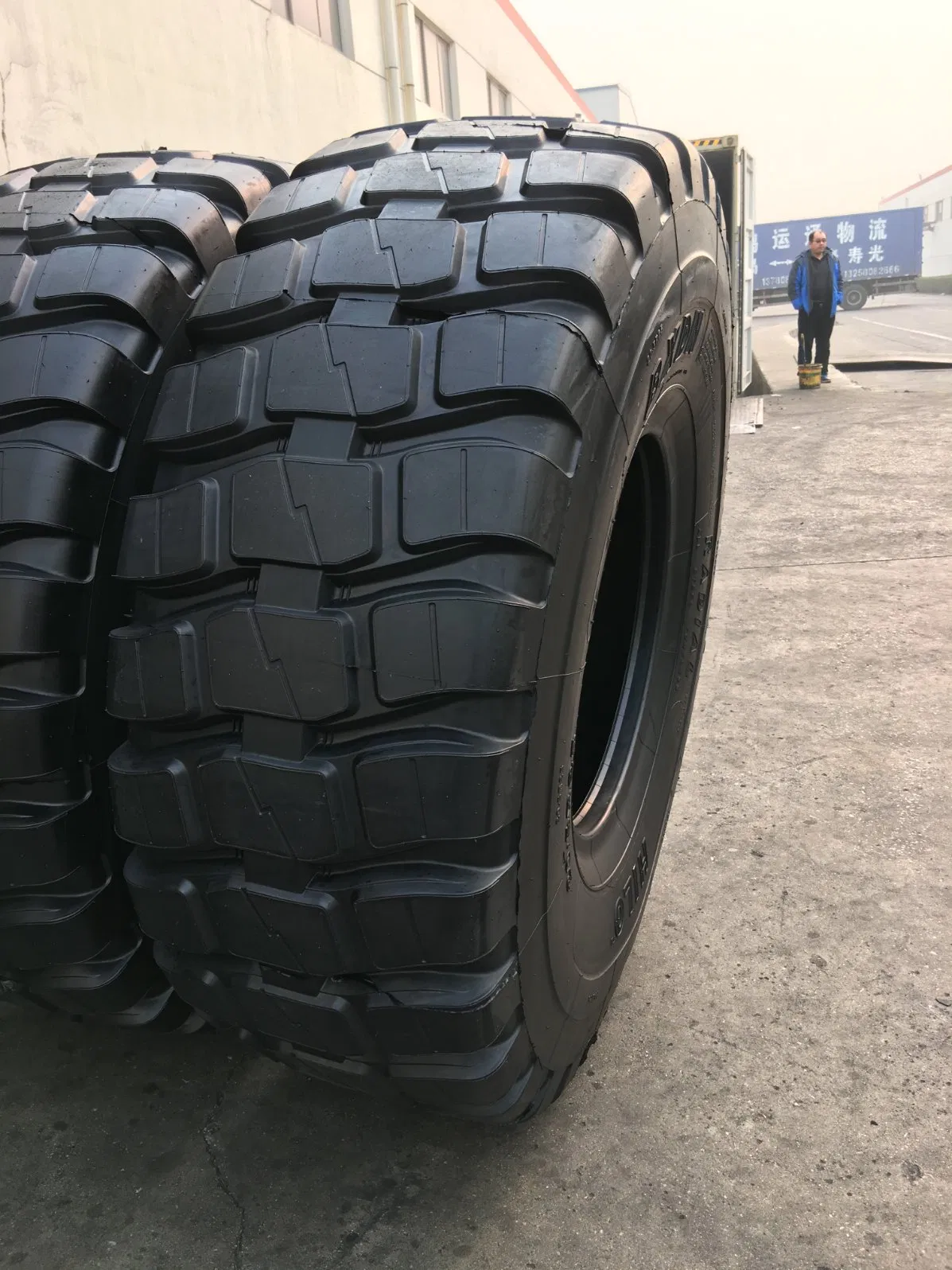 OTR Off-Road Radial Tyres for Dozers, Loaders, Graders and Dumper Trucks