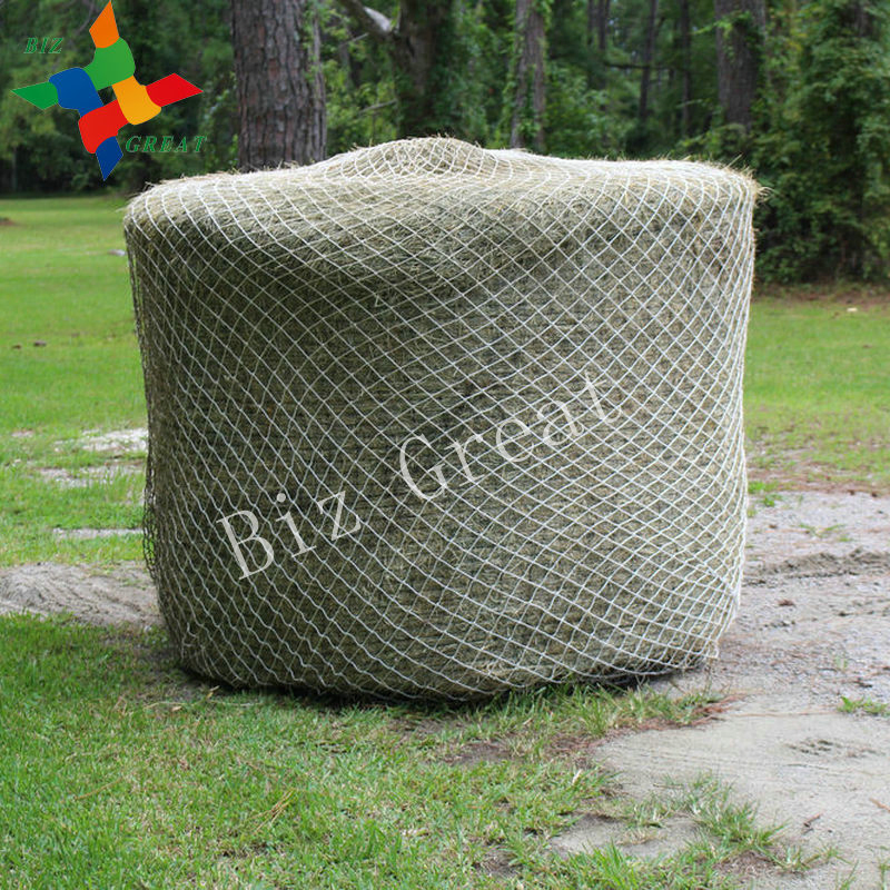 Farmer's Green/ White Hay Net Slow Feed Hay Net Slow Feeder