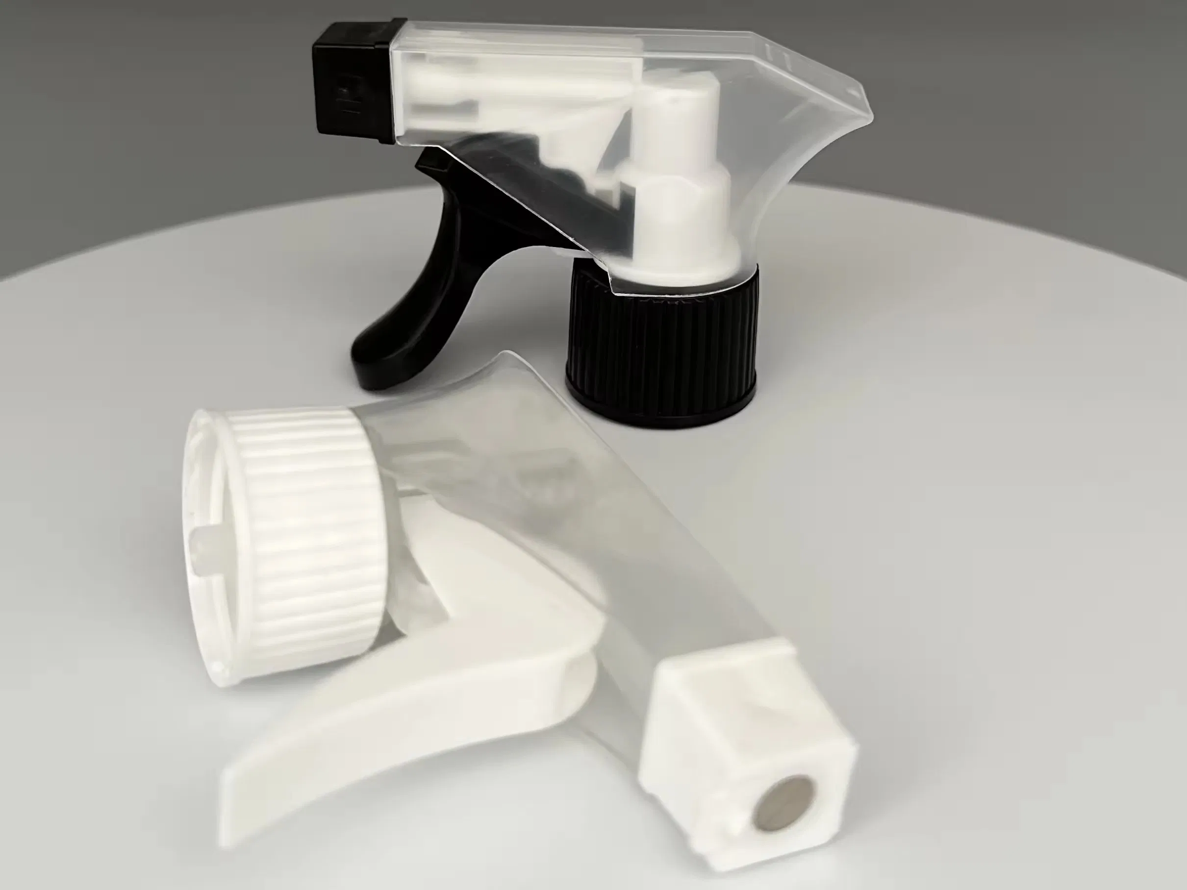 Premium 28mm PP Plastic Spray Bottle Trigger for Easy Cleaning Tasks