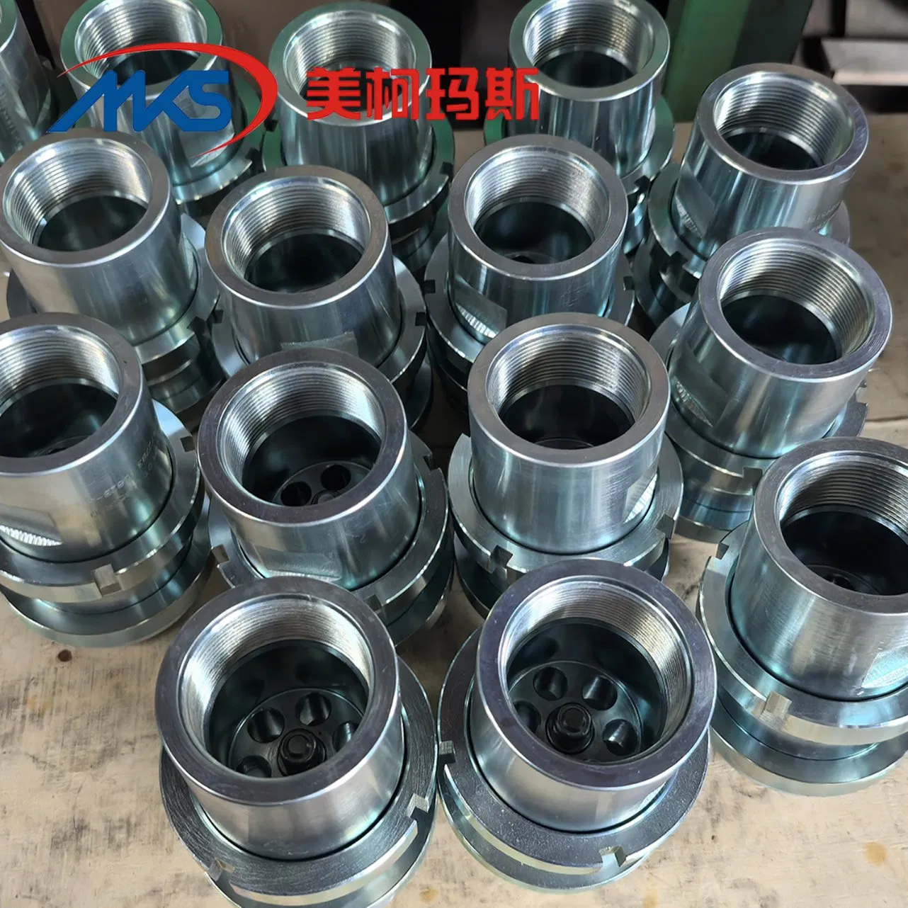 Гидравлический аккумулятор Rexroth 721-32-10261