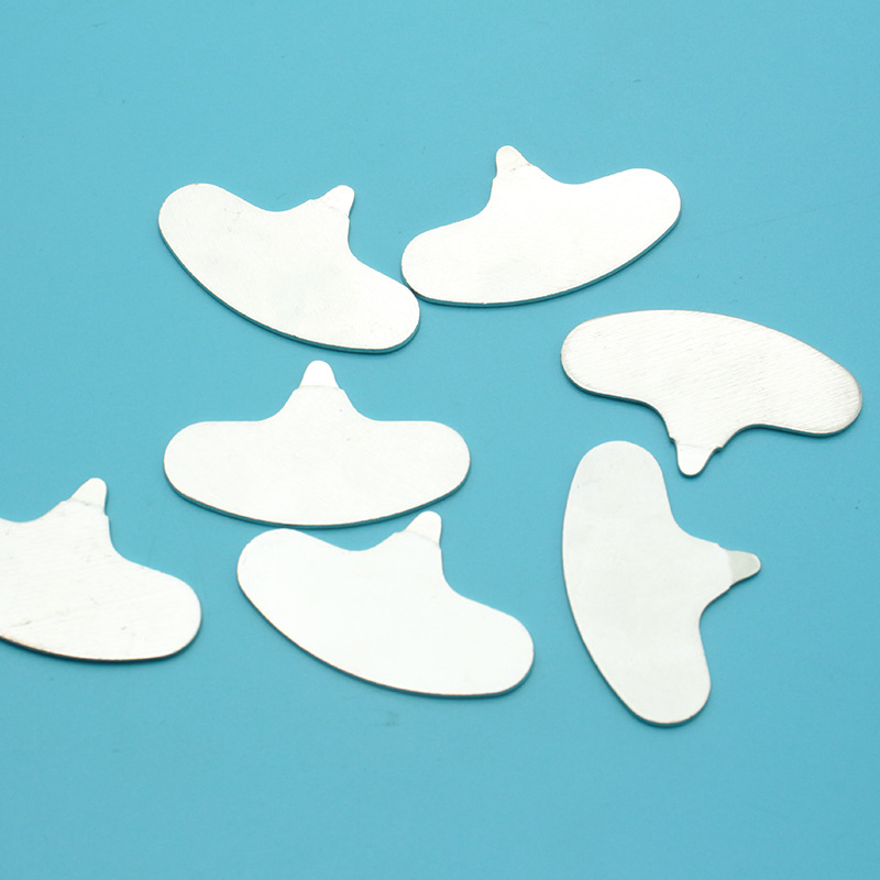 Mini Nut Crackers Stainless Steel Macadamia Walnut Opener Portable Camping Kitchen Accessories Nut Tools