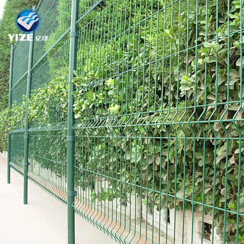 Factory Produce Welded Wire Mesh Fence with Triangle Bends