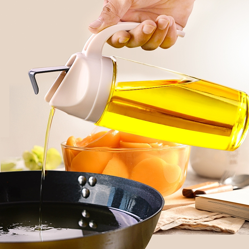 Factory Price Wholesale Empty Vinegar Glass with Spray Pourer Lid Olive Oil Bottle