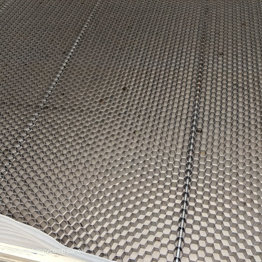 Hengshi Customized Stainless Steel Honeycomb Table for Laser Equipment