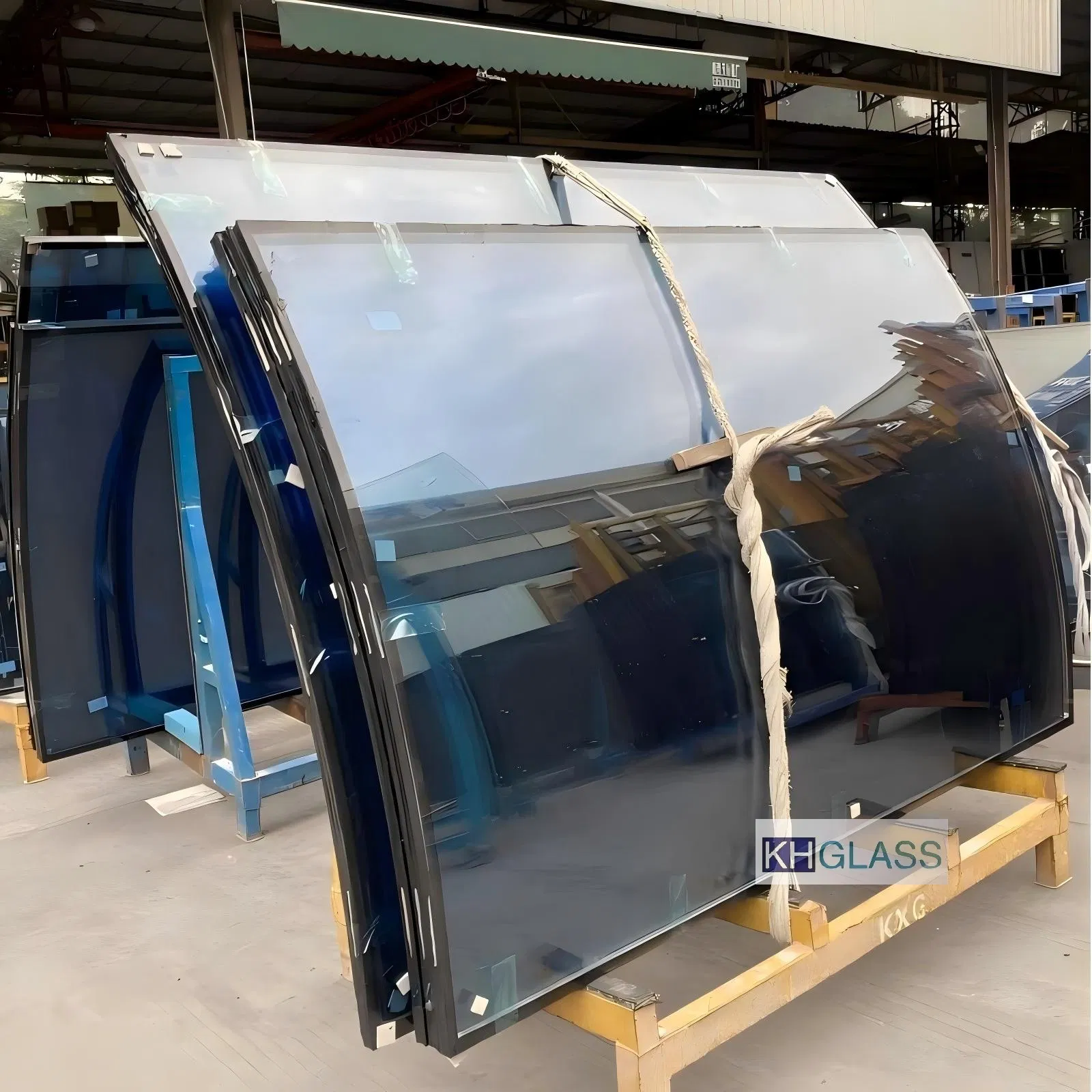 Curved Insulated Glass 9 Air Levels 5mm Thickness for Modern Spaces