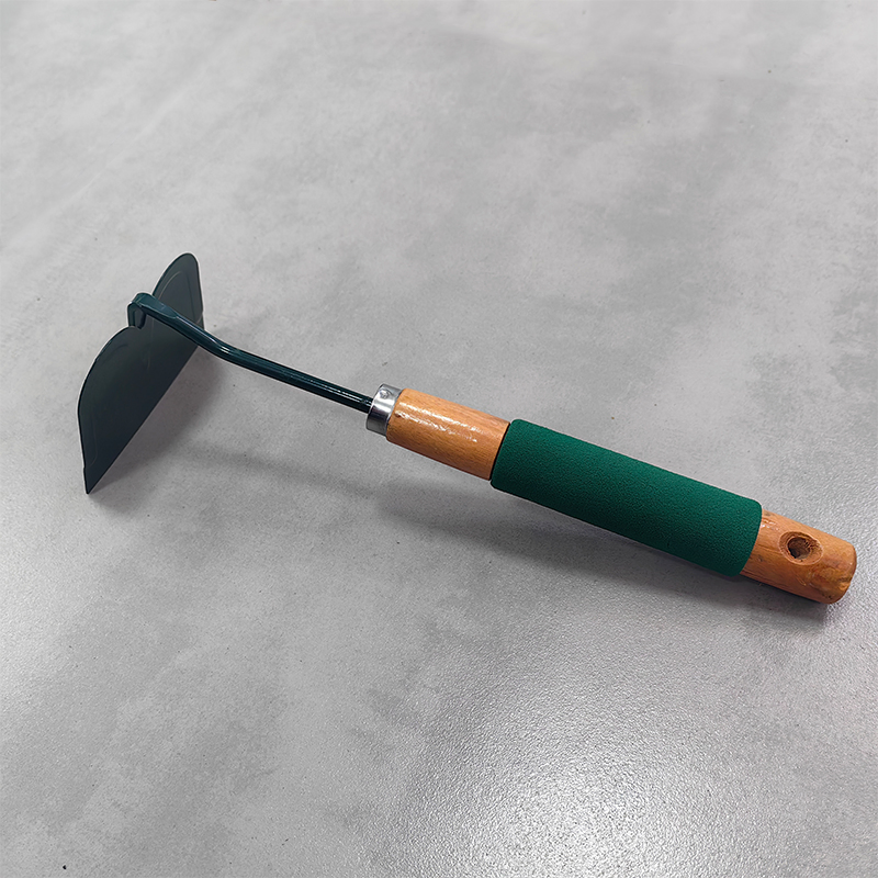 Gardening Tools Carbon Steel Wooden Handle Small Hoe Household Hoes