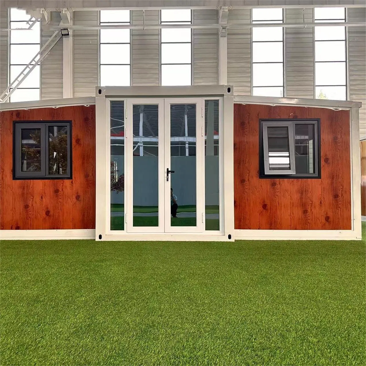 Foreign Trade Export Professional Customized Double Wing Folding House