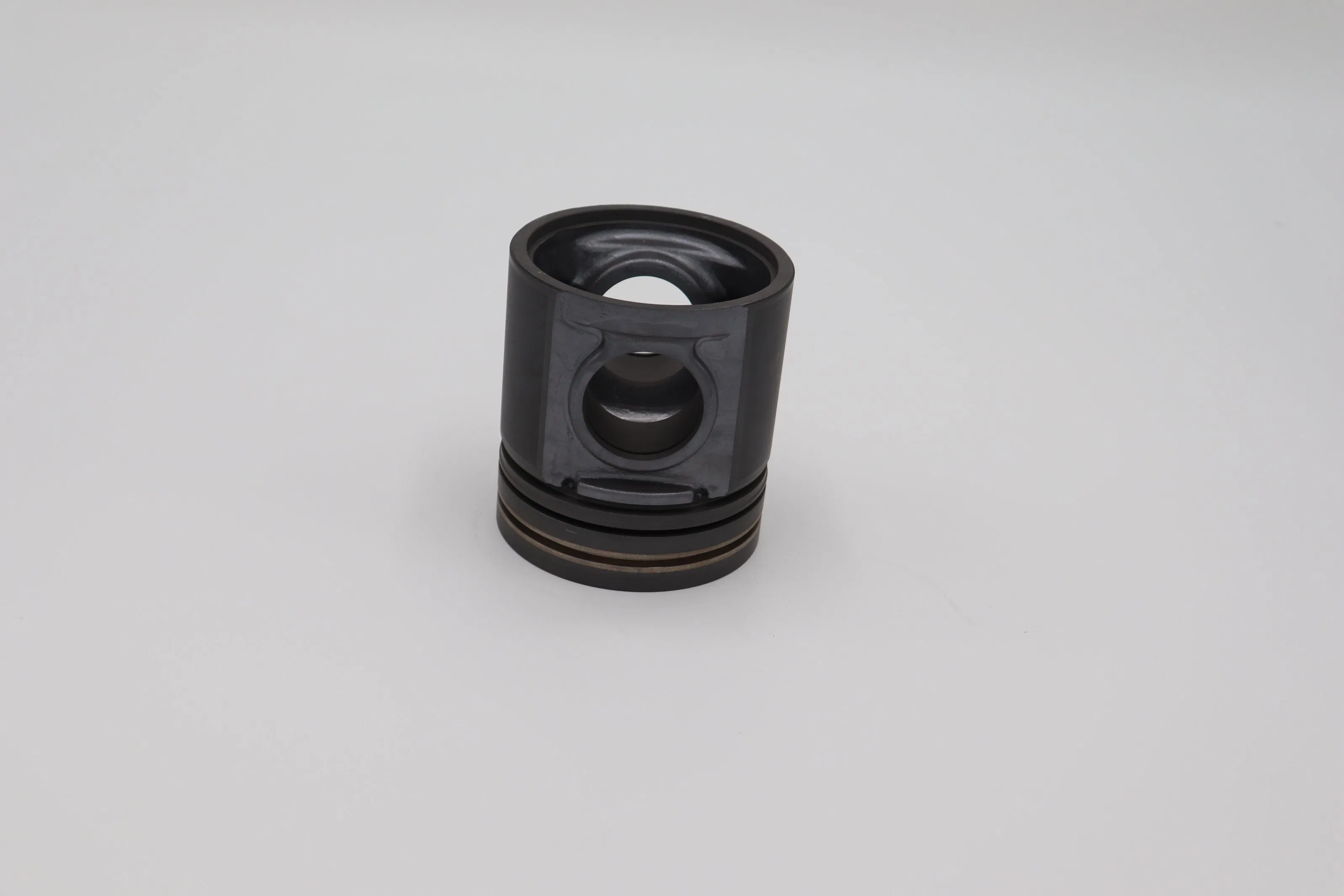 Поршень Perkins T62409006 для грузовиков