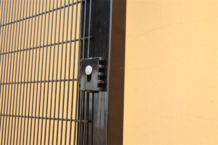 Anti Climb Fence 358 Security Fencing