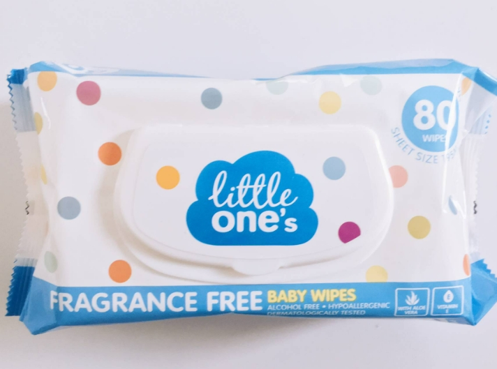 Gentle Baby Wet Wipes for Daily Hygiene and Care