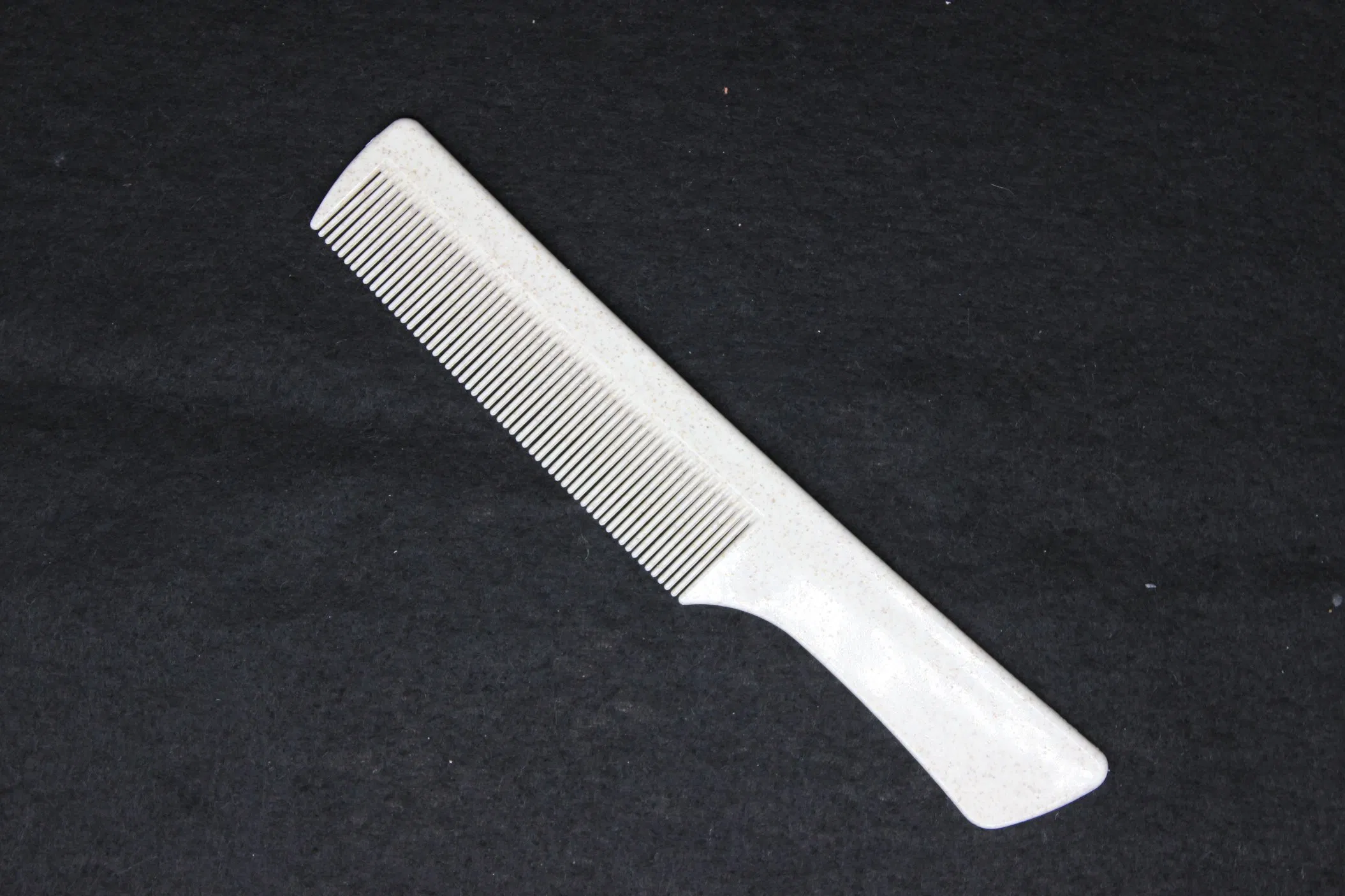 Cheap Beauty Mini Disposable Hotel Combs 07