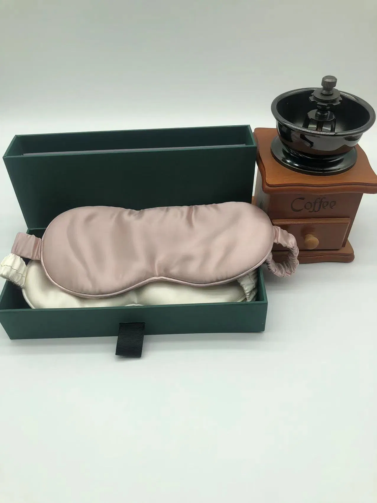 6A Grade Quality Natural Mulberry Silk Eyemask Gift Set 22mm Momme Silk Glossy Silk Eye Mask for Sleeping