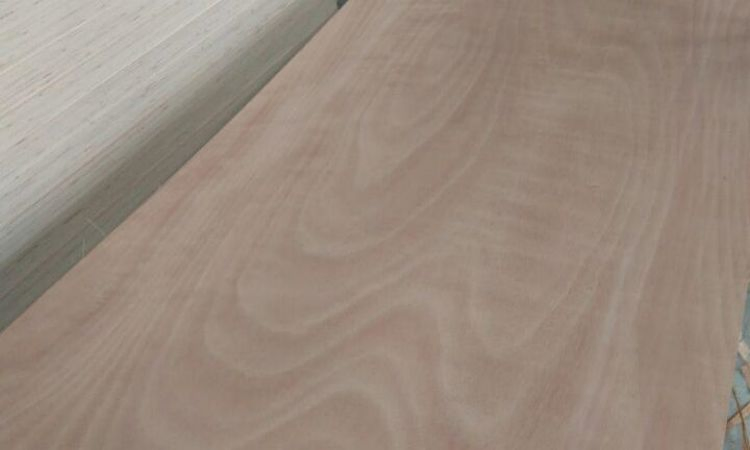 Okoume Door Skin 3mmx2120X710mm Terciado 3mm 2, 12X 0, 71 Mt