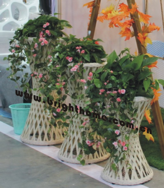 Кашпо для цветов из искусственного ротанга BP-F09