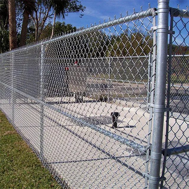 Security Fence for School Playground & Soccer Field Outdoor PVC Coated Garden Galvanized Chain Link for Farm Use
