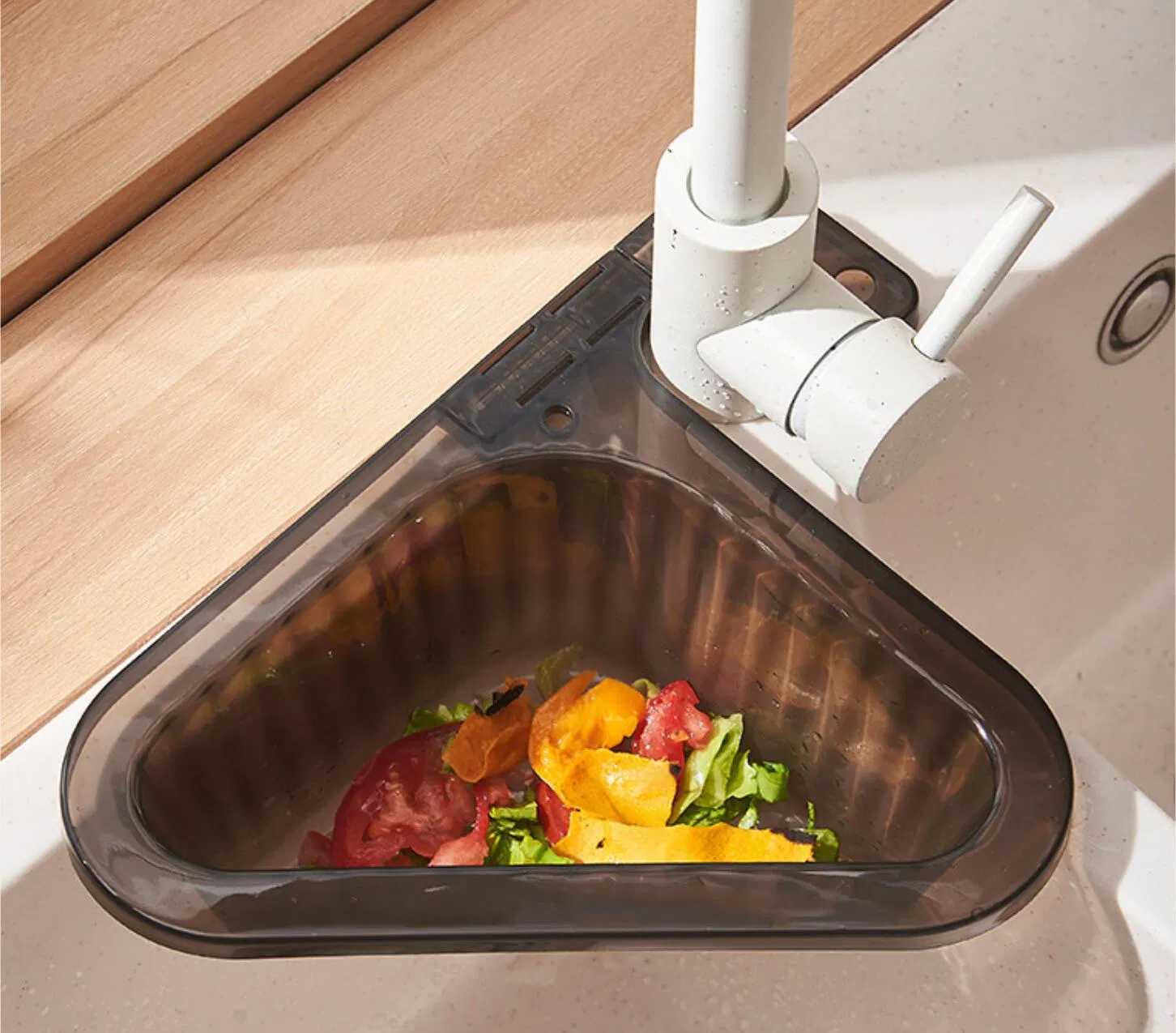 Kitchen Adjustable Swans Drain Basket Hanging Triangle Scalable Fruit Vegetables Drain Basket Sink Strainer Plastic Colander