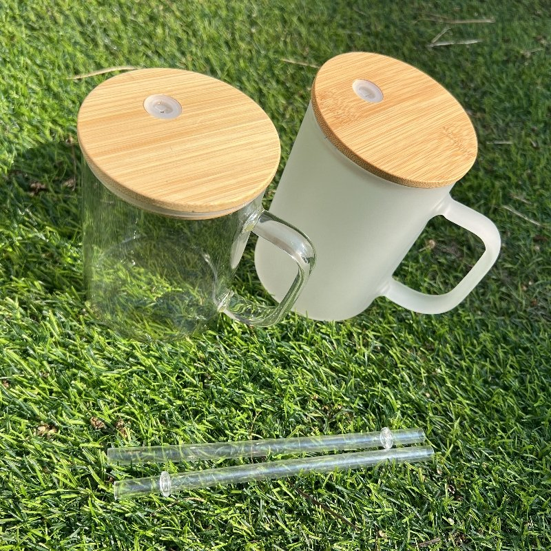 Стеклянная кружка с бамбуковой крышкой 500 мл
