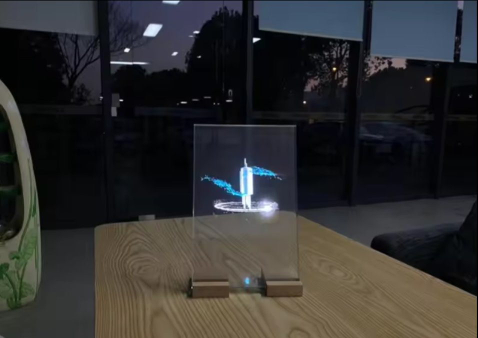 High-Quality 3D Holographic Display Glass for Immersive Imaging