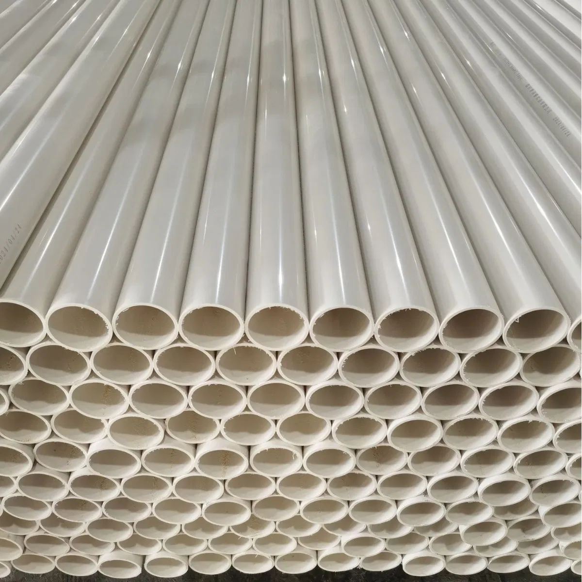 Heavy-Duty PVC Sewage Pipe: Corrosion-Proof Lightweight Construction Drainage Tube