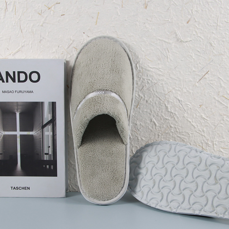 Disposable Slipper Cheap Comfortable Eco-Friendly for Guest Room Hotel Slipper Supplier