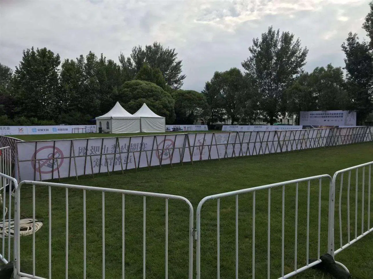 Temporary Crowd Control Barrier, Galvanized Pedestrian Barriers, French Barricade