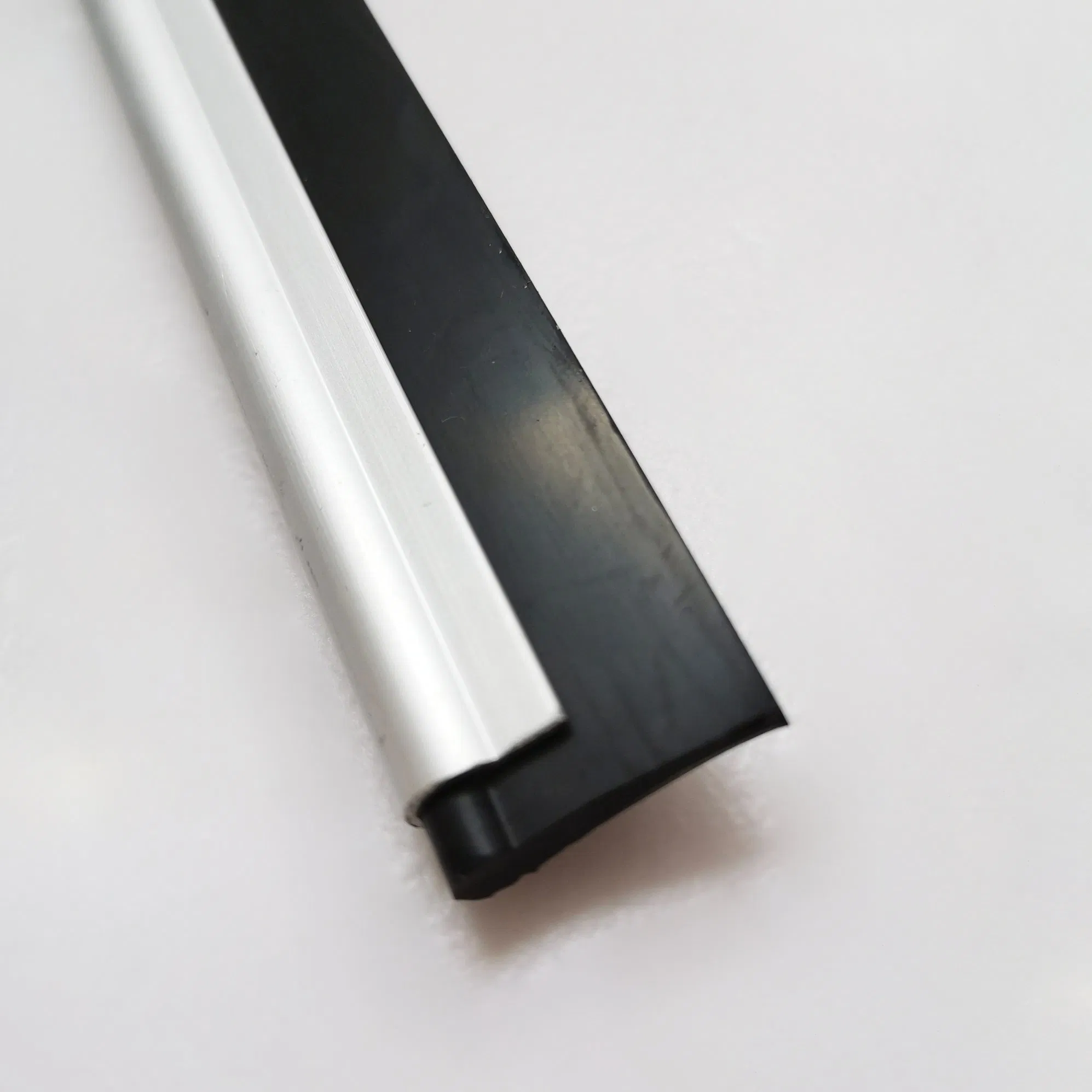 All Purpose T Bar Holder Grip Squeegee Scrubber Professional Performance Window Glass Washer Clean 18"