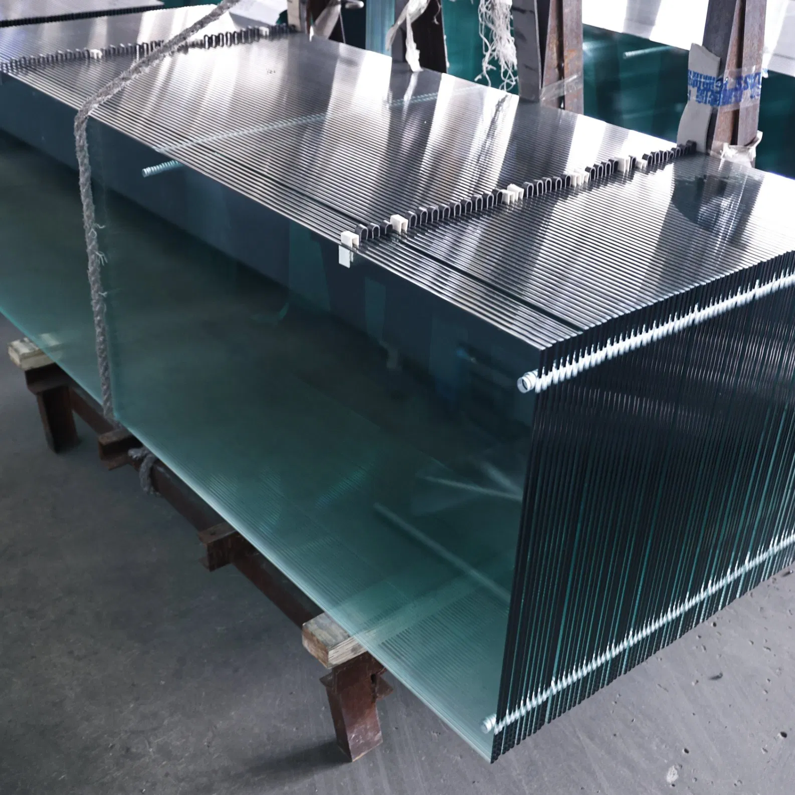 Hot Sell 6mm Tempered and Laminated Glass for Window