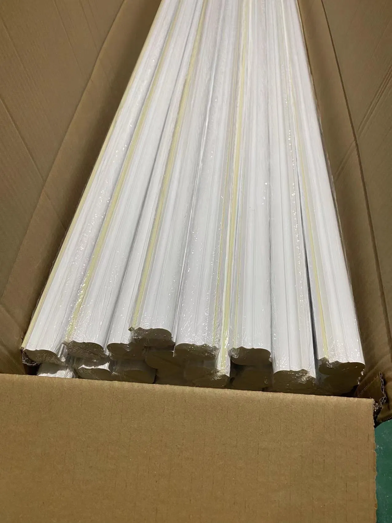 Light Weight Fire-Proof PU Carved Crown Molding 88mm Cornice