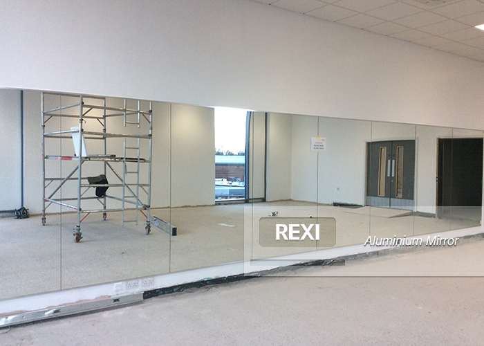 CE Certified 2mm to 6mm High-Quality Mirror Glass2.