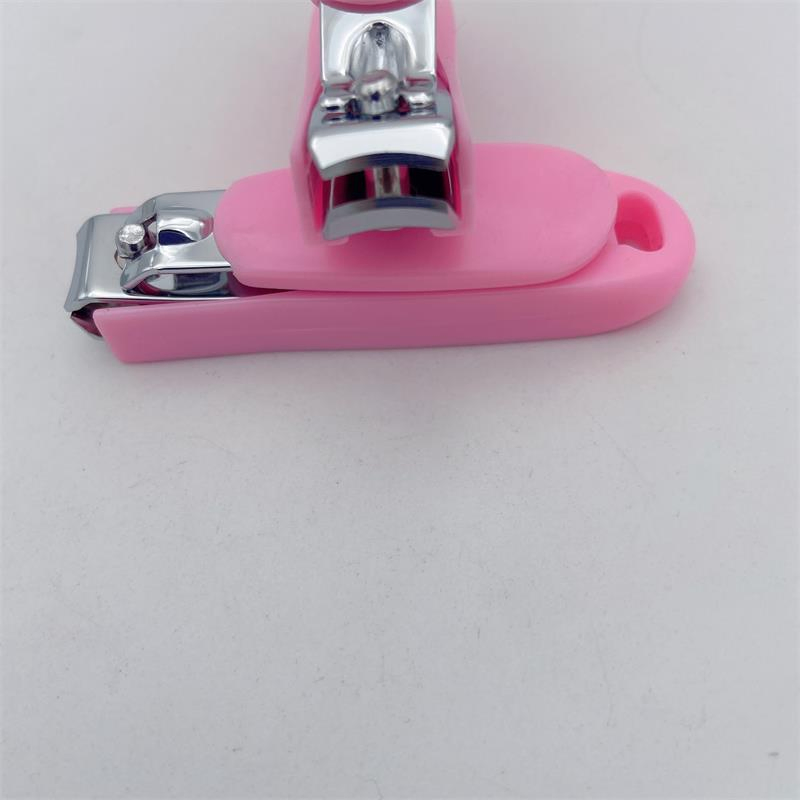New Design Curved Blade Nail Clipper with Plastic Tray to Collect Nails