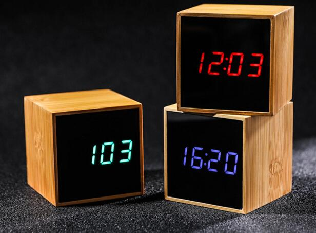 Table Desk Electronic LED Digital Bamboo Alarm Clock with Temperature