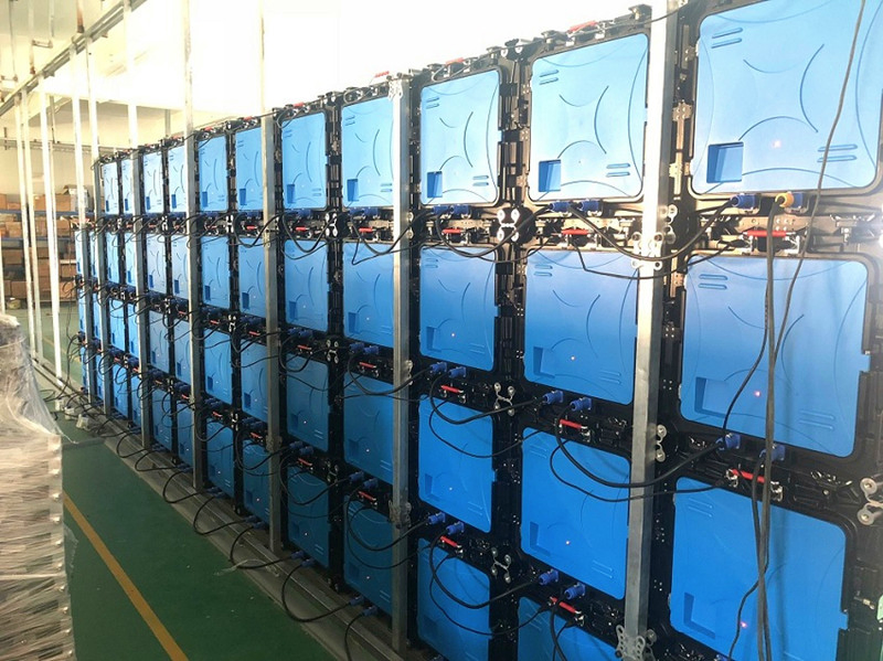 Free Sample IP65 Waterproof HD P2 P2.5 Digital Advertising Rental Stage Background Wall LED Video Panel Screen Display LED TV