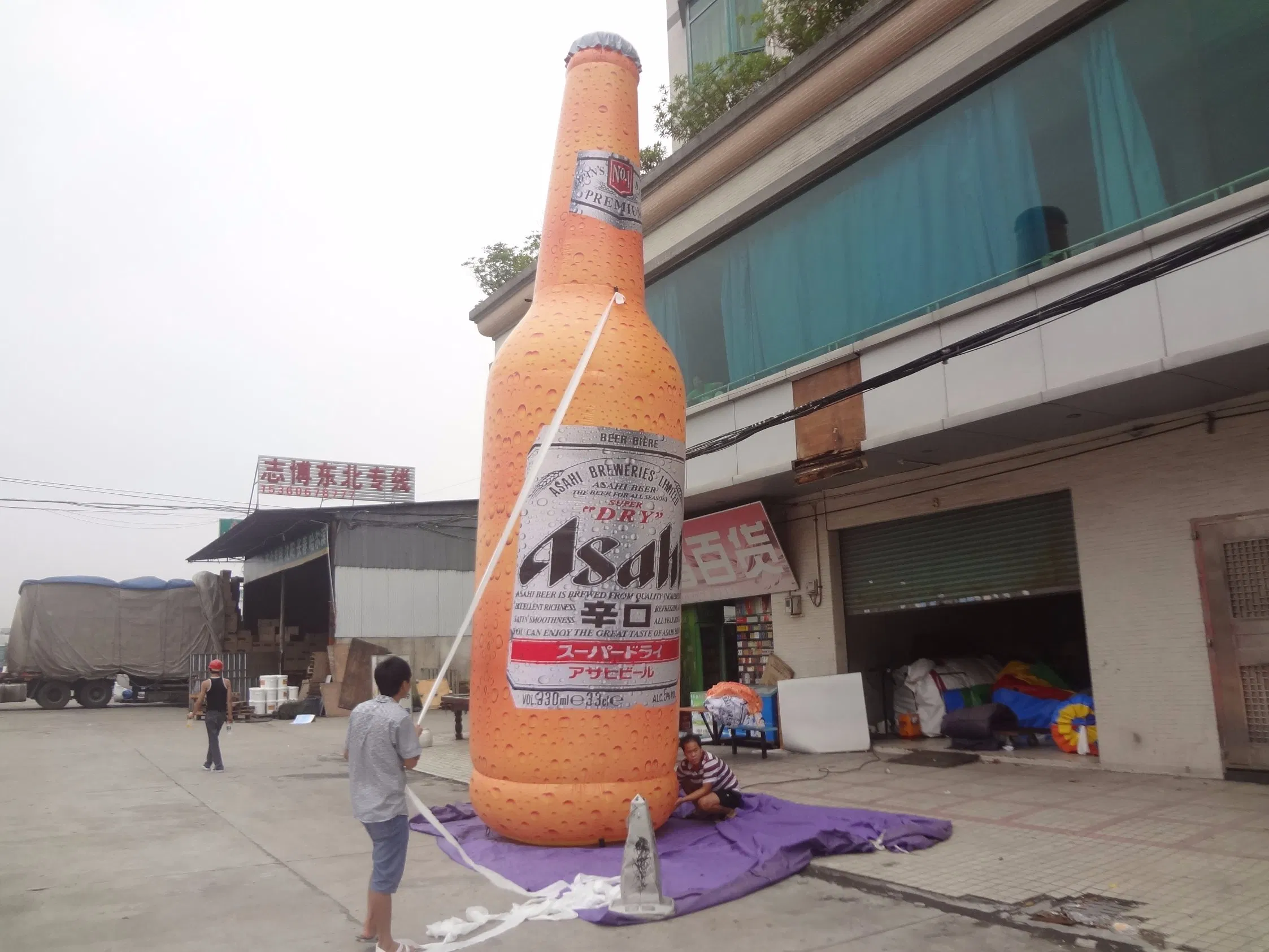 2023 New Big Outdoor Advertising Inflatable Beer Bottle Replica