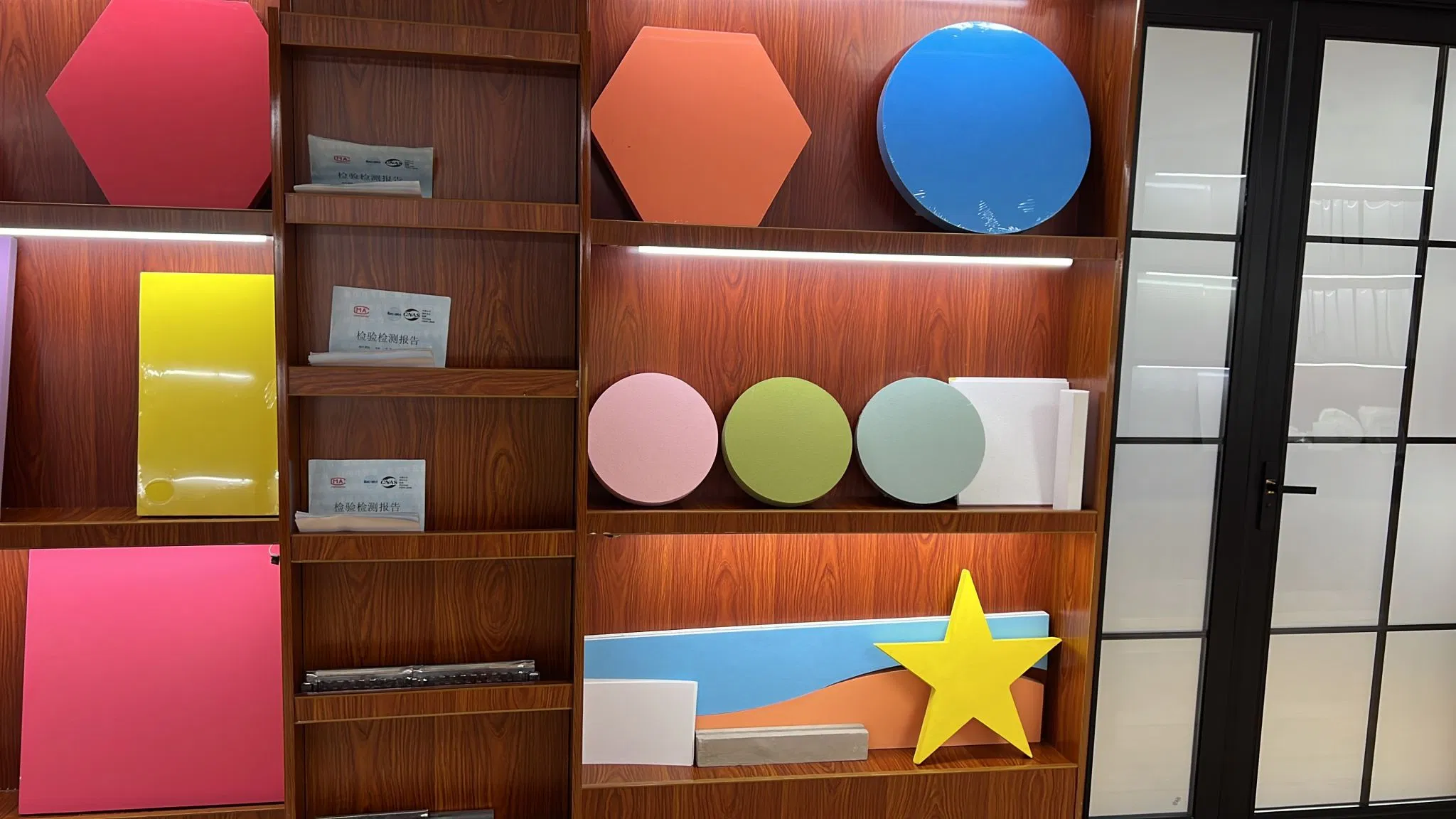 Acoustic Master Sound Management Panel with Eco-Friendly Fiberglass Composite Nrc 0.9 Rated
