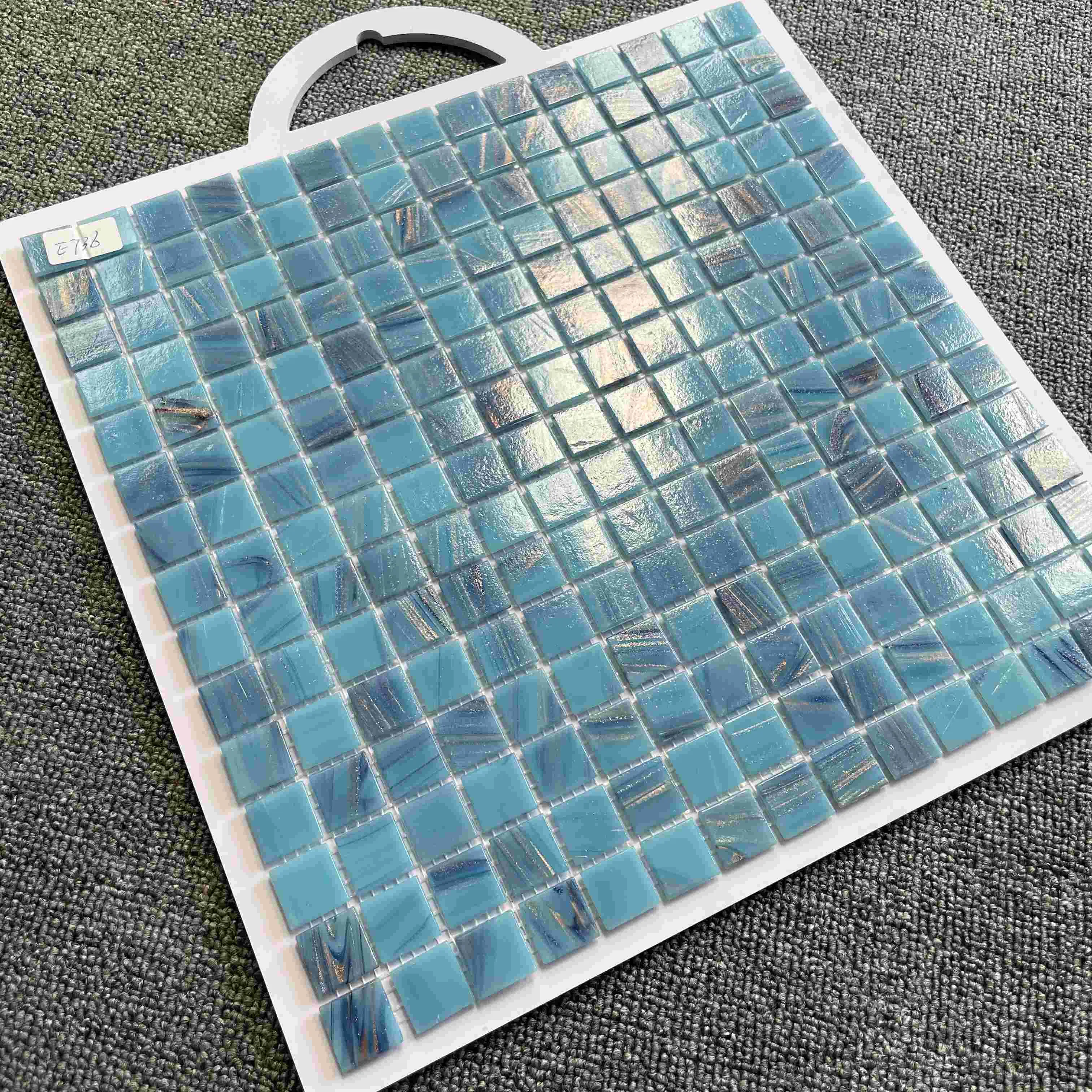 Голубая стеклянная мозаика для бассейна, 20x20 мм