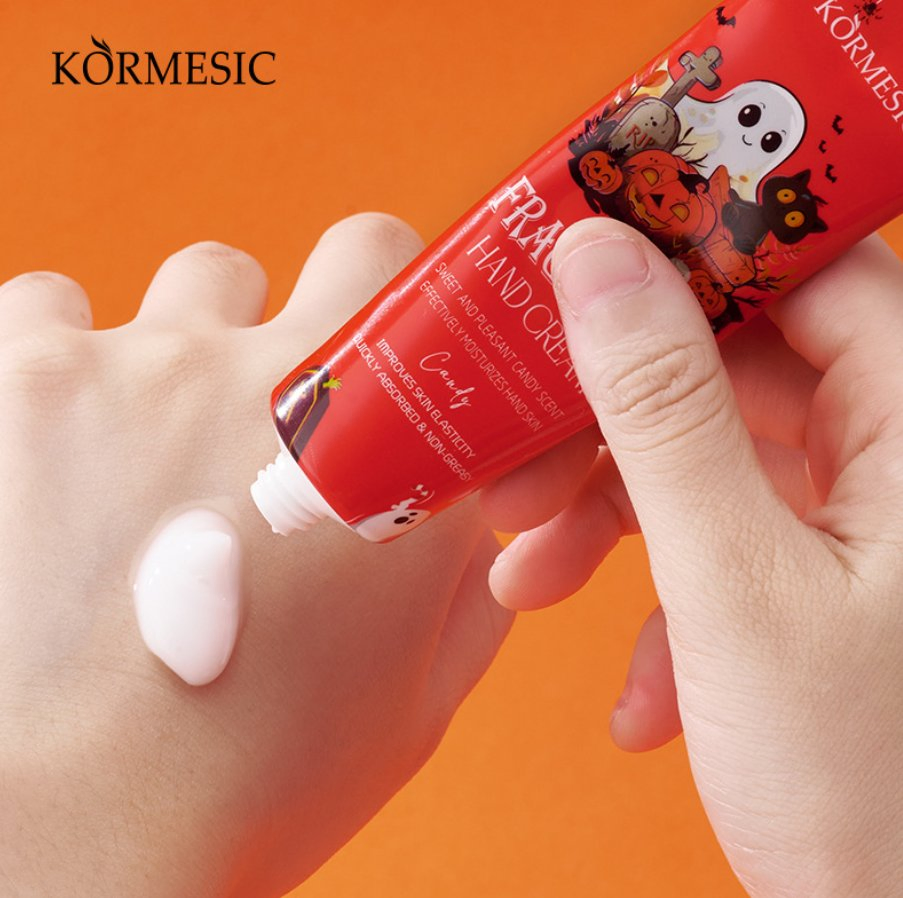 Mini and Natural Hands Soft Lotion Halloween Fragrance Hand Cream Christmas Hand Cream Moisturizing Hand Cream Whitening Halloween Hand Cream Set for Gift