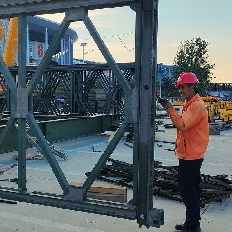 Versatile Rosemont Pedestrian Bridge for Temporary Use and Easy Installation