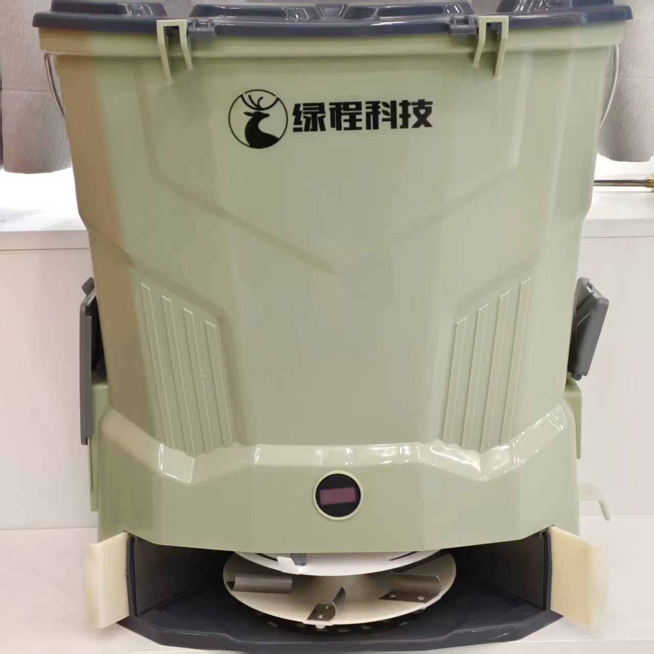 Functional High Pressure Backpack Fertilizer Spreader for Farm