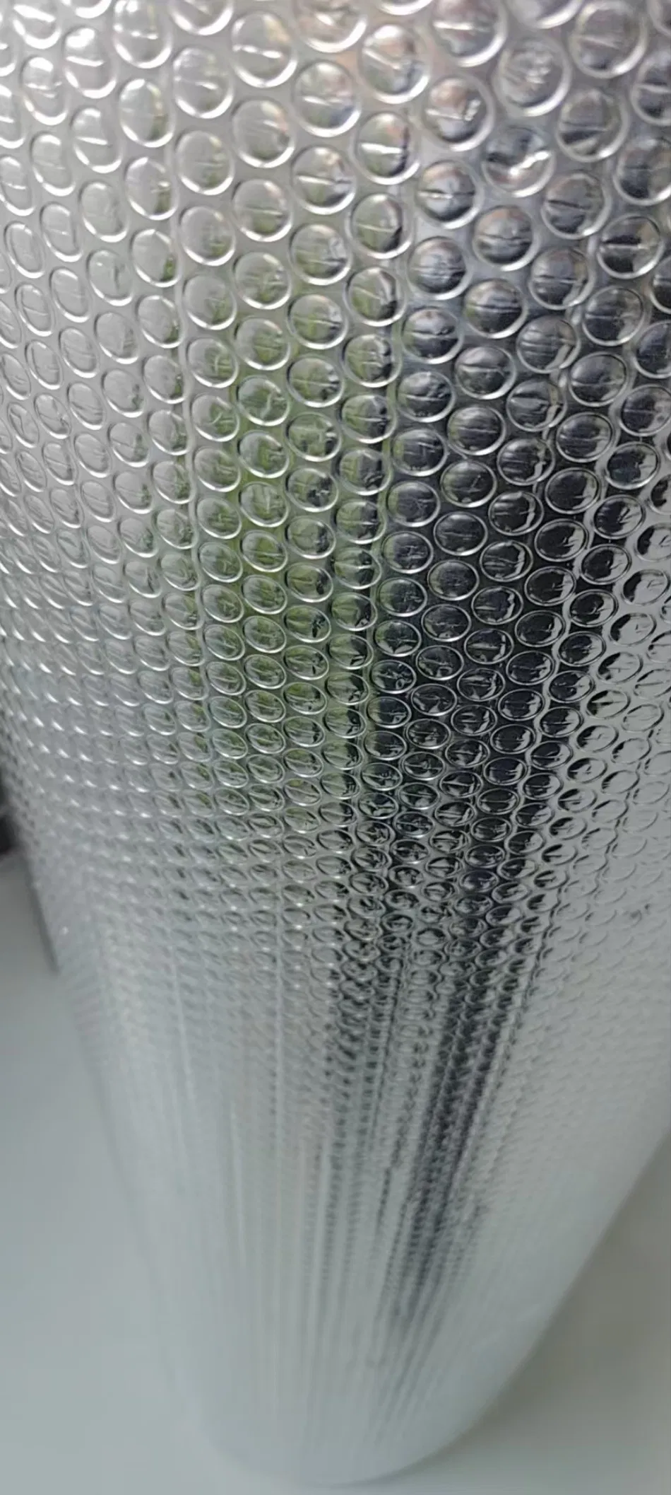 Custom Eco-Friendly Bubble Foil Aluminum Film Insulation Thermal Insulation Materials for Poultry Houses