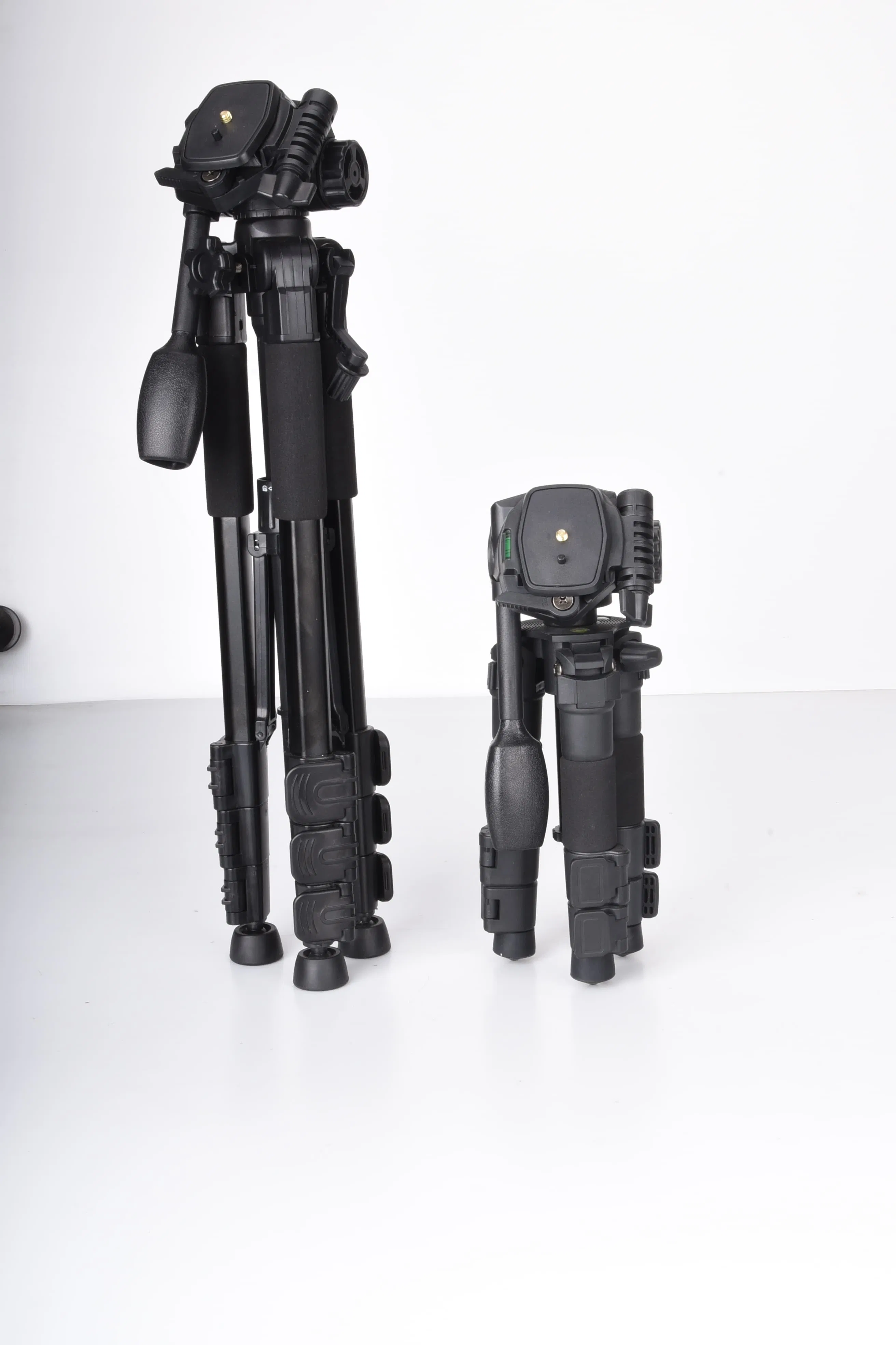 Fosoto Multi-Angle Stable Portable Professional Tripod Studio Light Stand