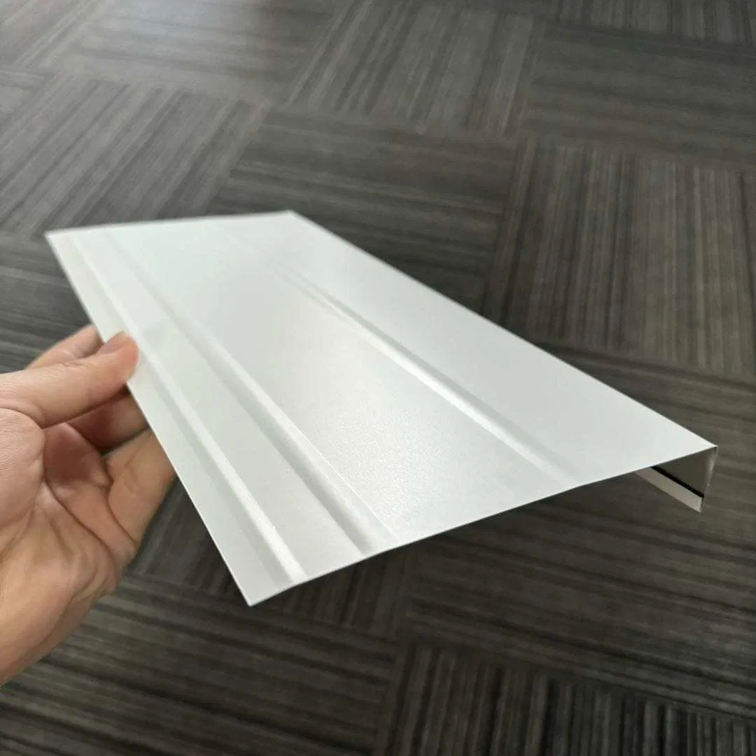 1X8'' Aluminum Black Ribbed Fascia for Canada